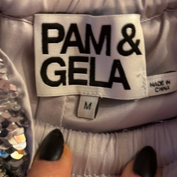Pam & Gela Sequin Skirt - Picture 3 of 3
